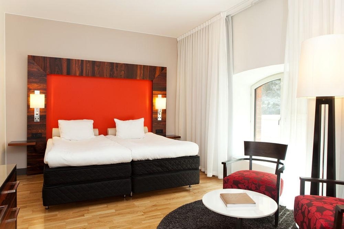 Imagen general del Hotel Elite Marina Tower. Foto 10