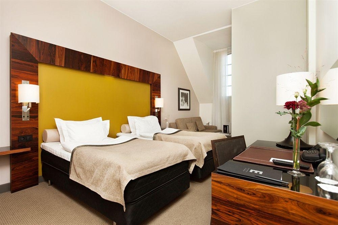 Imagen general del Hotel Elite Marina Tower. Foto 14