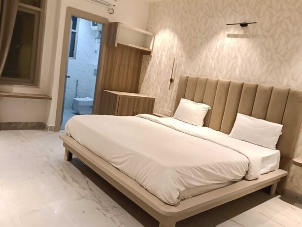 Imagen de la habitación del Hotel Elite One. Foto 12