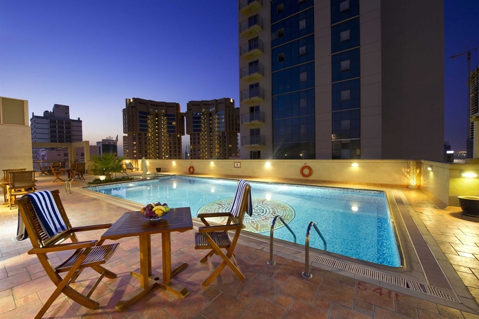 Imagen de la piscina del Hotel Elite Royale - Luxury Apartme. Foto 16