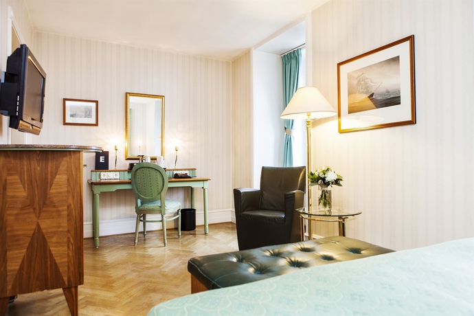 Imagen de los interiores del Hotel Elite Savoy. Foto 14