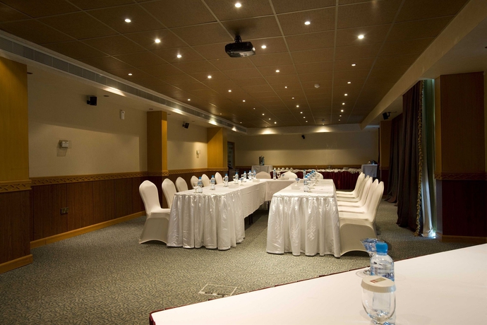 Imagen de los interiores del Hotel Elite Seef Residence and. Foto 7