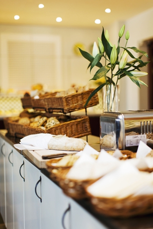 Imagen del bar/restaurante del Hotel Elite Stora let Örebro. Foto 2