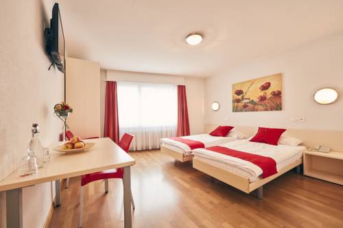 Imagen de la habitación del Hotel Elite, Visp. Foto 6