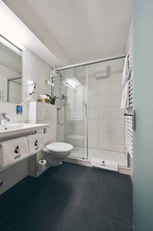 Imagen de la habitación del Hotel Elite, Visp. Foto 7