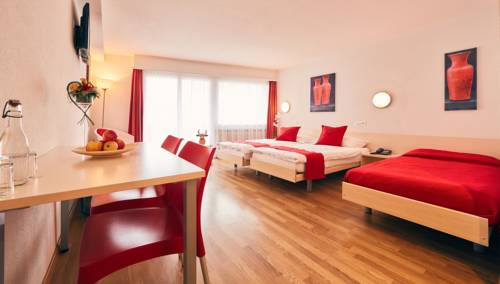 Imagen de la habitación del Hotel Elite, Visp. Foto 8