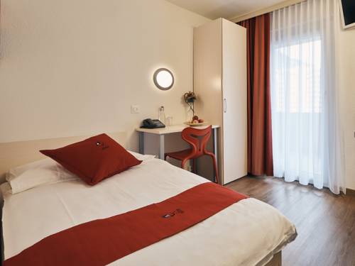 Imagen de la habitación del Hotel Elite, Visp. Foto 11