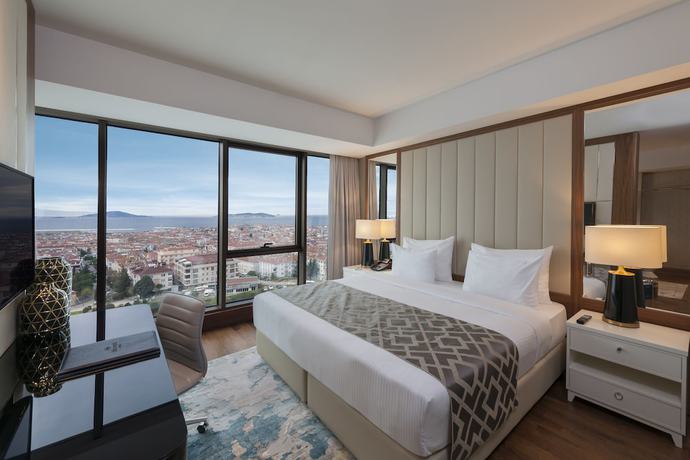 Imagen de la habitación del Hotel Elite World Grand Istanbul Kucukyali. Foto 11