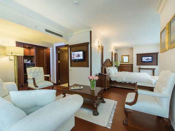 Imagen de los interiores del Hotel Elite World Istanbul Taksim. Foto 11