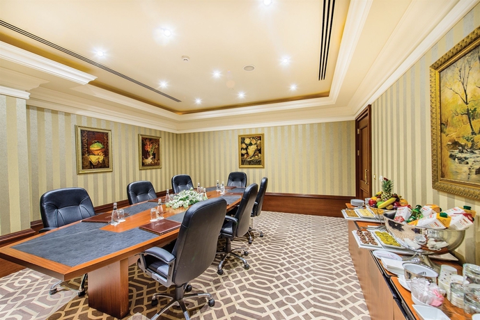 Imagen de los interiores del Hotel Elite World Istanbul Taksim. Foto 15