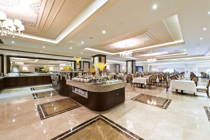 Imagen de los interiores del Hotel Elite World Van. Foto 19