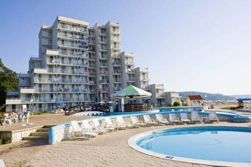 Imagen general del Hotel Elitsa, Albena. Foto 14