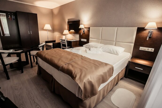 Imagen de la habitación del Hotel Eliza BonApart. Foto 19