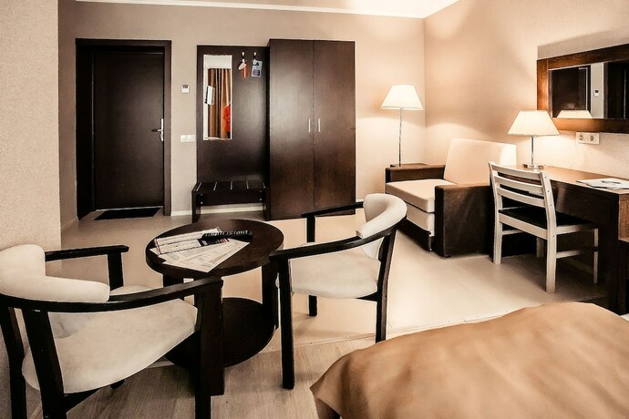 Imagen general del Hotel Eliza BonApart. Foto 16