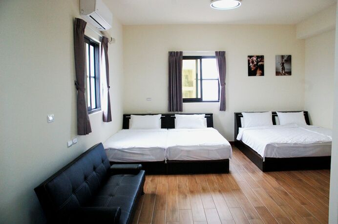 Imagen general del Hotel Eliza Inn. Foto 2