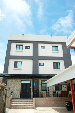 Imagen general del Hotel Eliza Inn. Foto 7