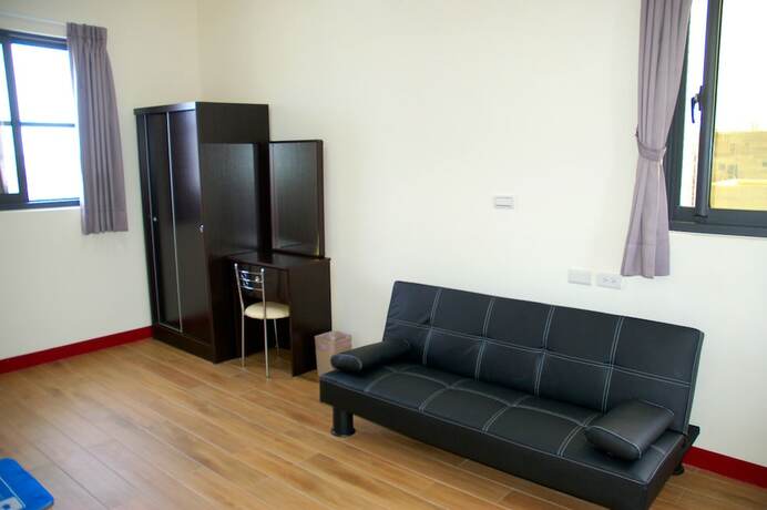 Imagen general del Hotel Eliza Inn. Foto 13