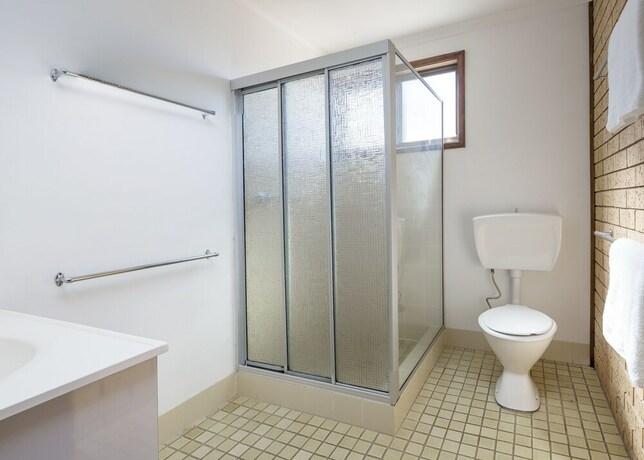 Imagen de la habitación del Hotel Eliza Lee 3. Foto 3