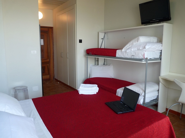 Imagen de la habitación del Hotel Elizabeth, Bellaria-Igea Marina. Foto 3