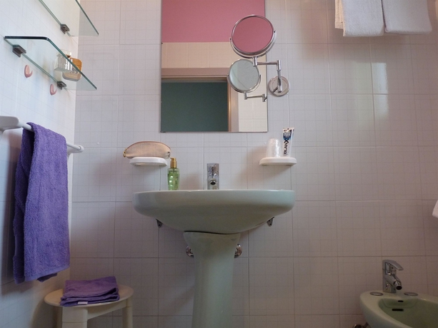 Imagen de la habitación del Hotel Elizabeth, Bellaria-Igea Marina. Foto 4