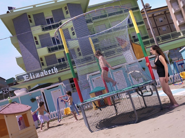 Imagen de los exteriores del Hotel Elizabeth, Bellaria-Igea Marina. Foto 10