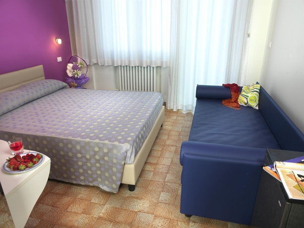 Imagen de la habitación del Hotel Elizabeth, Bellaria-Igea Marina. Foto 6