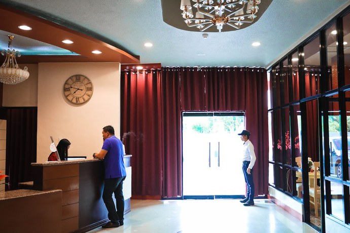 Imagen de los interiores del Hotel Elizabeth, Pili. Foto 11