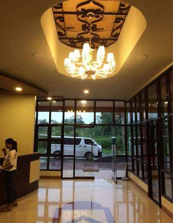 Imagen de los interiores del Hotel Elizabeth, Pili. Foto 12
