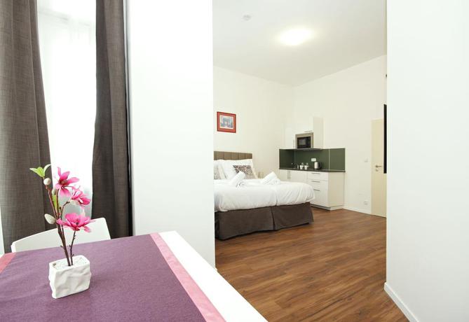 Imagen de la habitación del Hotel Elizabeth Suites. Foto 6