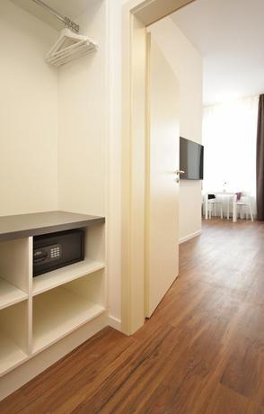 Imagen de la habitación del Hotel Elizabeth Suites. Foto 7