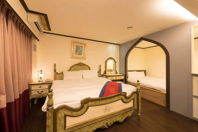 Imagen de la habitación del Hotel Elizabeth, Taichung. Foto 16
