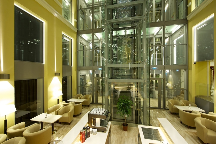Imagen de los interiores del Hotel Elizabeth, Trencin. Foto 15