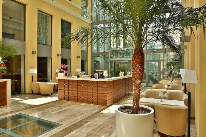 Imagen de los interiores del Hotel Elizabeth, Trencin. Foto 16