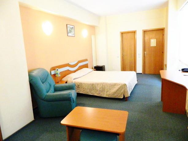 Imagen de la habitación del Hotel Elizeu. Foto 6