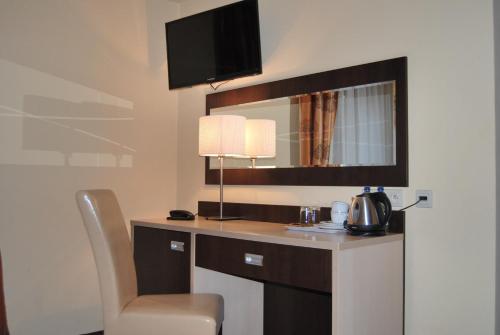 Imagen general del Hotel Eljot. Foto 4
