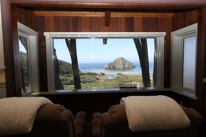 Imagen de la habitación del Hotel Elk Cove Inn and Spa. Foto 10