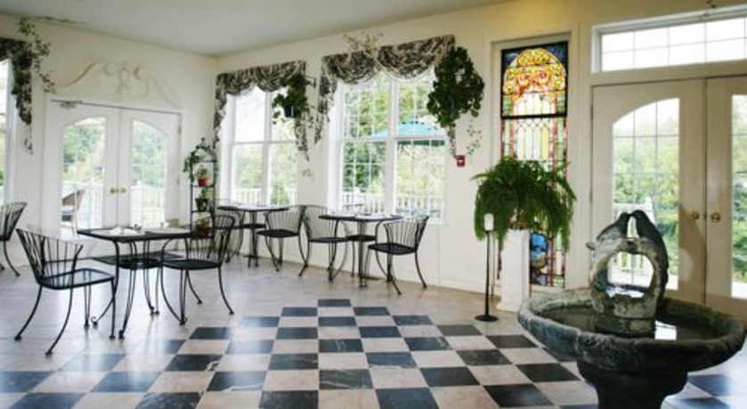 Imagen de los interiores del Hotel Elk Forge BandB Inn and Day Spa. Foto 20