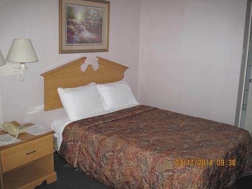 Imagen de la habitación del Hotel Elk Inn. Foto 8