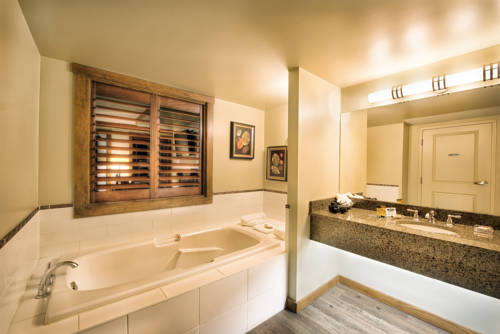 Imagen de la habitación del Hotel Elk Ridge Resort. Foto 13