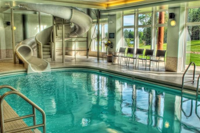 Imagen de la piscina del Hotel Elk Ridge Resort. Foto 19