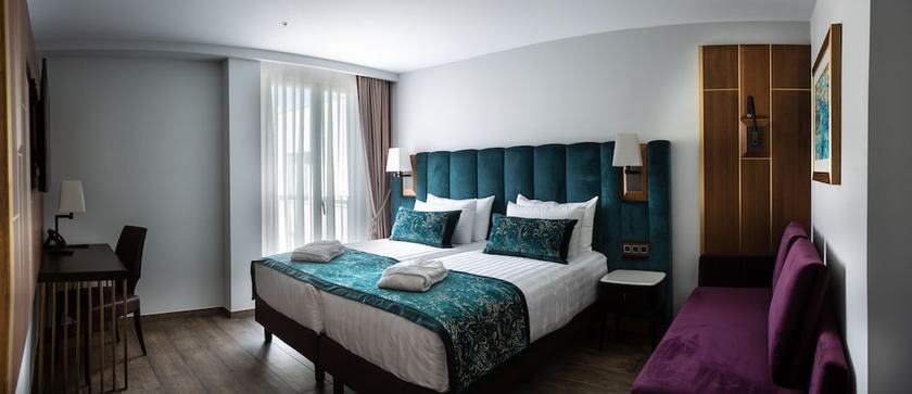 Imagen de la habitación del Hotel Elke Spa. Foto 18