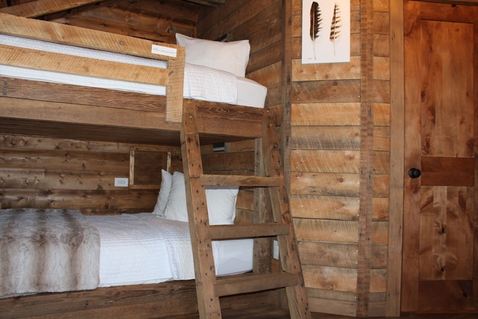 Imagen de la habitación del Hotel Elkhorn Cabins And Inn. Foto 6