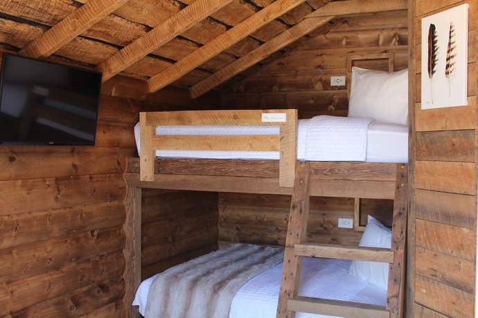 Imagen de la habitación del Hotel Elkhorn Cabins And Inn. Foto 7