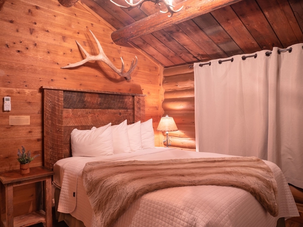 Imagen de la habitación del Hotel Elkhorn Cabins And Inn. Foto 15