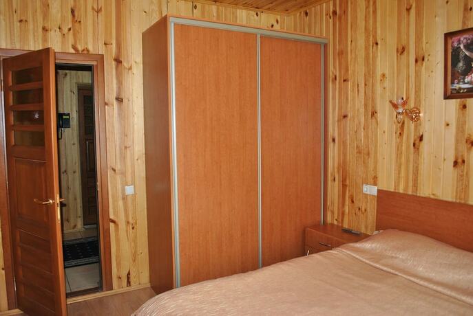 Imagen de la habitación del Hotel Elki-Palki. Foto 13