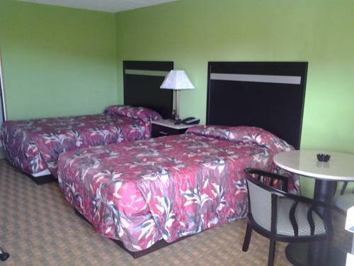 Imagen de la habitación del Hotel Elkton Lodge. Foto 11