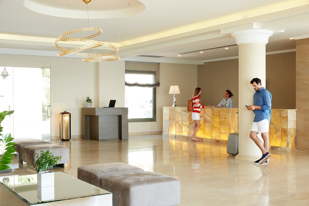 Imagen de los interiores del Hotel Ella Alkyna - Adults Only. Foto 7