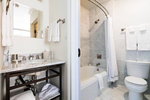 Imagen de la habitación del Hotel Ella. Foto 3