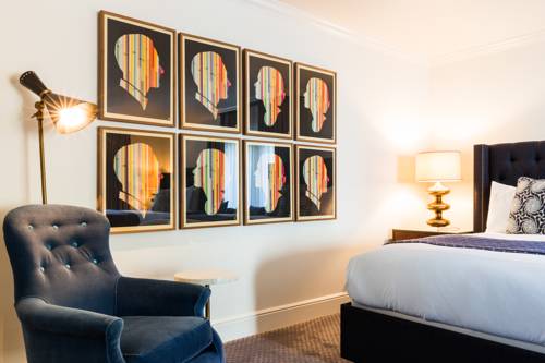 Imagen de la habitación del Hotel Ella. Foto 4