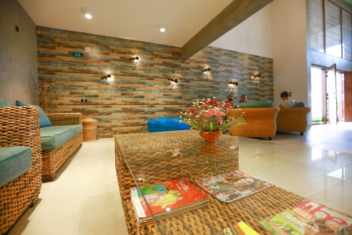 Imagen de los interiores del Hotel Ella Flower Garden Resort. Foto 14